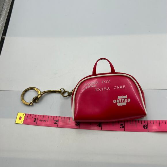 Vtg Mini United Airlines Coin Purse Keychain Zippered Red Know For Extra Care - Picture 6 of 8